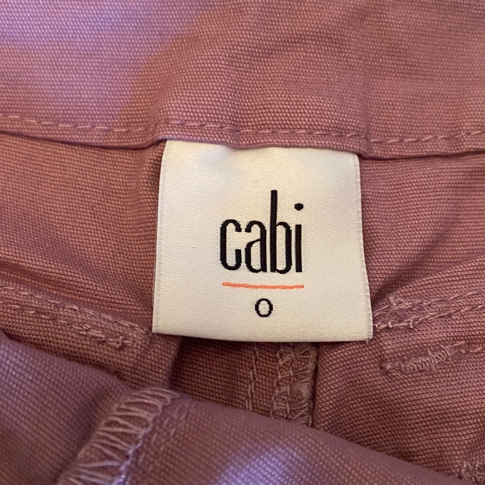Chic Cabi shorts - Picture 2 of 9